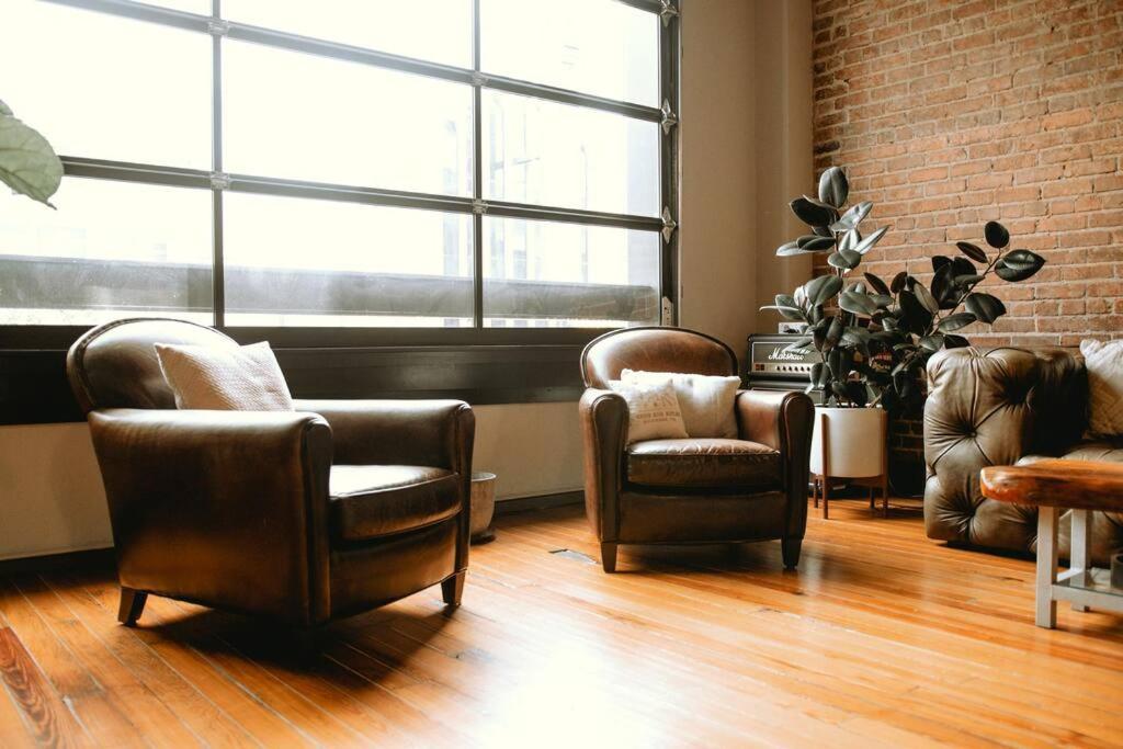 The 511. A Luxury Loft On State St. Apartment Bristol Bagian luar foto