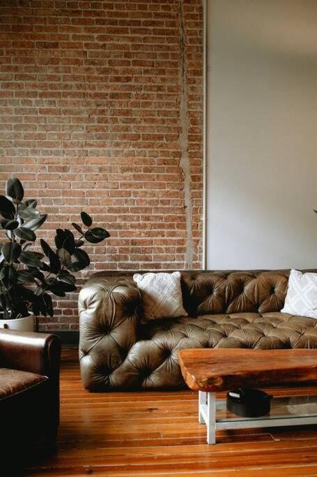 The 511. A Luxury Loft On State St. Apartment Bristol Bagian luar foto